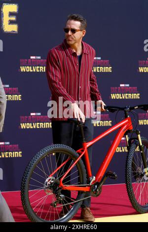 Ryan Reynolds beim Deadpool Wolverine Fan Event am Uber Platz in Berlin am 7. Juli 2024 Stockfoto
