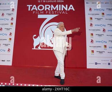 Taormina, Italien. Juli 2024. Abel Ferrara besucht am 15. Juli 2024 das 70. Taormina Film Festival in Taormina, Italien. (Foto: Gabriele Maricchiolo/NurPhoto) Credit: NurPhoto SRL/Alamy Live News Stockfoto