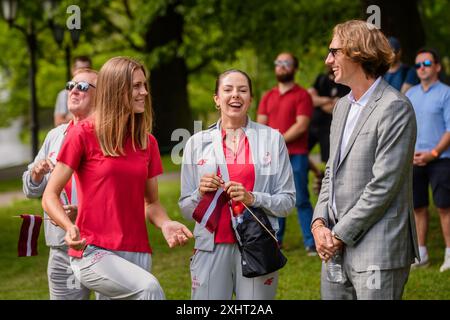 RIGA, Lettland. Juli 2024. Die Präsentation des „Teams Lettland“ und die Bekanntgabe der Fahnenträger der XXXIII. Olympischen Sommerspiele. Quelle: Gints Ivuskans/Alamy Live News Stockfoto