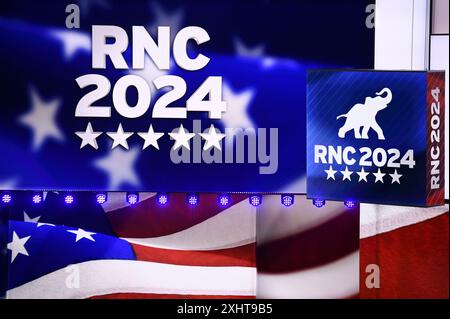 Milwaukee, USA. Juli 2024. Atmosphäre im Fiserv Forum während der Republican National Convention 2024 in Milwaukee, WI, 15. Juli 2024. (Foto: Anthony Behar/SIPA USA) Credit: SIPA USA/Alamy Live News Stockfoto