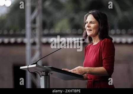 Annalena Baerbock Buendnis 90/die Gruenen, Bundesaussenministerin, aufgenommen im Rahmen einer Rede und einem Empfang auf dem Gelaende des neuen Goethe-Instituts Dakar in Dakar, 15.07.2024. Fotografiert im Auftrag des Auswaertigen Amtes. Dakar Senegal *** Annalena Baerbock Buendnis 90 die Gruenen , Bundesaußenministerin, fotografiert während einer Rede und eines Empfangs auf dem Gelände des neuen Goethe-Instituts Dakar in Dakar, 15 07 2024 fotografiert im Auftrag des Auswärtigen Amtes Dakar Senegal Urheberrecht: xKiraxHofmannxAAxphotothek.dex Stockfoto