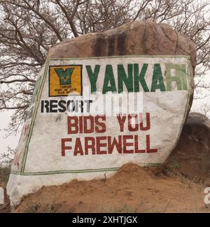 Abschiedsschild, Yankari Game Reserve, Bauchi State, Nigeria, Afrika. Das Yankari Game Reserve ist eine der größten Touristenattraktionen Nigerias. Mit vielen Stockfoto
