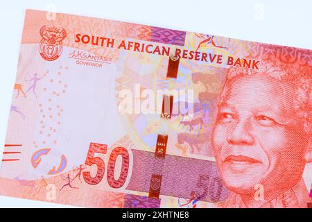 Nelson Rolihlahla Mandela Porträt ist aus Südafrika 50 Randnote wird von der National Bank of South Africa als nationale offizielle Währung Frontansicht ausgegeben Stockfoto