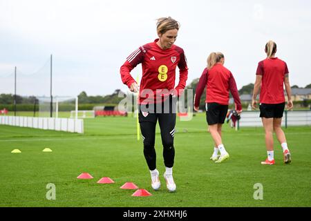 CARDIFF, GROSSBRITANNIEN. Juli 2024. Wales' Jess Fishlock während eines Trainings im Vale Resort in Cardiff am 15. Juli 2024. (Bild von Ashley Crowden/FAW) Credit: Football Association of Wales/Alamy Live News Stockfoto