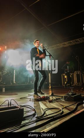 Manran, die mit dem schottischen Preis ausgezeichnete Gruppe, trat live auf der Bühne beim 2024 Gate to Southwell Music Festival in England auf. Stockfoto