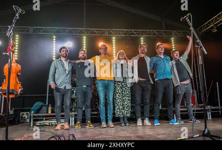 Manran, die mit dem schottischen Preis ausgezeichnete Gruppe, trat live auf der Bühne beim 2024 Gate to Southwell Music Festival in England auf. Stockfoto