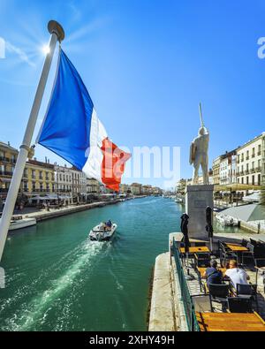 FRANKREICH. OCCITANY. HERAULT (34) SETE. AURELIEN EVANGELISTI STATUE AUF DEM KADER ROYAL CANAL Stockfoto