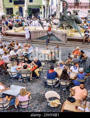 FRANKREICH. OCCITANY. HERAULT (34) SETE. ATMOSPHÄRE AUF DEM FEST DE LA SAINT-LOUIS, PLACE LEON BLUM IM AUGUST 2023 Stockfoto