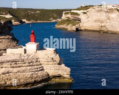 Bonifacio Roter Leuchtturm aus Korsika Frankreich Stockfoto