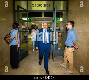 Mailand, Italien. Juli 2024. Attesa della Sentenza del Processo a Massimo Galli a palazzo di Giustizia - Mailand, Italien - Dienstag, 16. luglio 2024 (Foto Stefano Porta/LaPresse) Urteil des Prozesses gegen Massimo Galli im Justizpalast - Mailand, Italien -, 16. juli 2024 (Foto Stefano Porta/LaPresse) Credit: LaPresse/Alamy Live News Stockfoto