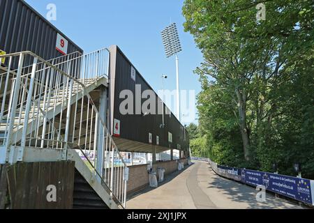 Allgemeine Ansicht der Rückseite des Tom Pearce-Stands während Essex CCC vs Durham CCC, Vitality County Championship Division 1 Cricket im Cloud County Groun Stockfoto