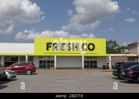 Windsor, ONT - 12. Juli 2024: FreshCo-Discount-Supermarkt. FreshCo ist eine Tochtergesellschaft des kanadischen Einzelhändlers Sobeys. Stockfoto