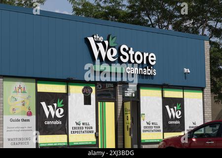 Windsor, ONT, 12. Juli 2024: The We Store Cannabis Dispensary. The We Store ist ein Freizeitkraut-Dispensary, in dem Lebensmittel, Getränke und Pre-Roll-Produkte angeboten werden. Stockfoto