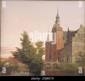 Schloss Frederiksborg aus dem Nordwesten Købke, Christen 1810 - 1848 Gemälde Maleren Christen Købke: en Studie i dansk Kunsthistorie, Emil Hannover, S. 72f, Værkfortegnelse Nr. 73., 1168, 1893. Lysets malere: nordisk malerkunst fra klassicisme til modernisme, Bengt-Arne Person, omt. S. 86, afb. S. 88 f), 2000-393, 1999. Die Seele des Nordens: Eine Sozial-, Architektur- und Kulturgeschichte der nordischen Länder, 1700-1940, Neil Kent, afb. S. 278 Abb. 210 f), 2001-028, 2001. Maleren Christen Købkes Arbejder: Illustreret Fortegnelse, Mario Krohn, Værkfortegnelse Nr. 100., 20285, 1915. Dans Stockfoto