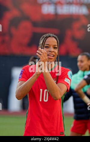 Leiria, Portugal. Juli 2024. Leiria, Portugal, 16. Juli 2024: Jessica Silva (10 Portugal) nach dem Spiel zwischen Portugal und Malta im Estadio Dr. Magalhaes Pessoa in Leiria, Portugal. (Pedro Porru/SPP) Credit: SPP Sport Press Photo. /Alamy Live News Stockfoto