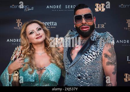 Elena Nuzman und Harald Gloeoeckler bei der ersten Fashion Night mit Harald Gloeoeckler für seine neue Modekollektion Teuber by HARALD GLOeOeCKLER at Stockfoto