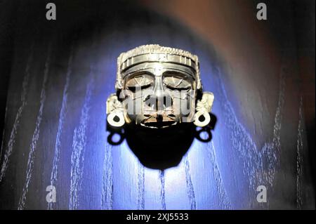 Schmuck aus dem Grab Nr. 7 von Monte Alban, Museum, Kirche des ehemaligen Dominikanerklosters Santo Domingo in Oaxaca de Juarez, Oaxaca, Mexiko Stockfoto