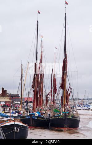 Die Themse fährt im Hythe in Maldon Stockfoto