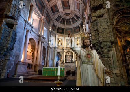 Innenansicht, Statue eines heiligen, Chor, Altar, Klosterkirche Igreja Santa Maria de Belem, Hieronymitenkloster Mosteiro dos Jeronimos, auch Stockfoto