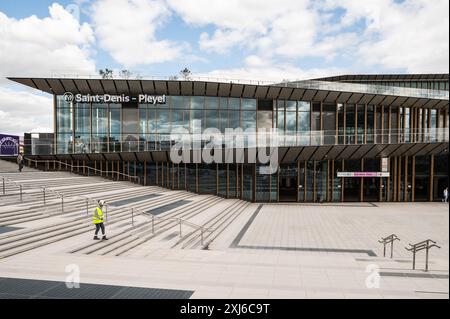 Bahnhof St. Denis Pleyel, Linie 14 Paris Vorort Stockfoto