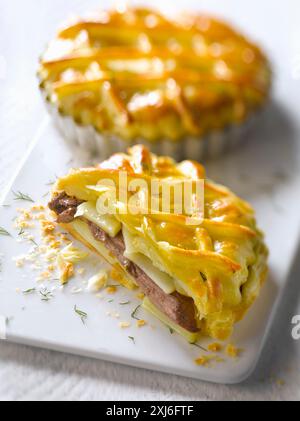 Einzelne Rinderpasteten Stockfoto