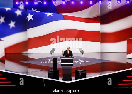 Milwaukee, Usa. Juli 2024. Steve Scalise, R-LA, House Majority Whip, spricht auf der Republican National Convention 2024 im Fiserv Forum in Milwaukee, Wisconsin am Dienstag, den 16. Juli 2024. Foto: Tannen Maury/UPI Credit: UPI/Alamy Live News Stockfoto