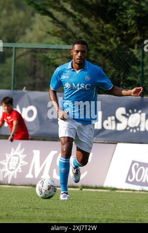 Juan Jesus von Neapel spielt am 16. Juli 2024 während eines Freundschaftsspiels in Dimaro Folgarida, Trient, Italien Stockfoto