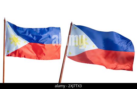 Zwei Flaggen der Philippinen sind zu sehen, eine links und eine rechts. Die Fahnen sind blau und rot, mit einer gelben Sonne in der Mitte. Die Flaggen A Stockfoto