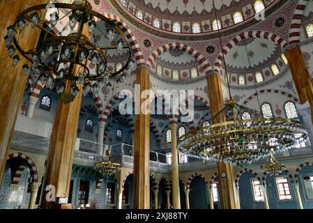 Kocatepe Ulu Camii in Istanbul, Türkei Stockfoto