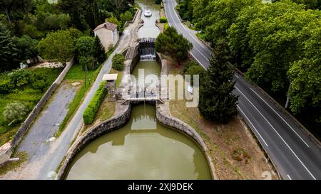 Luftaufnahme des Canal du Midi bei Carcassonne, UNESCO-Weltkulturerbe, Aude, Okzitanien, Frankreich, Europa Copyright: MichaelxRunkel 1184-12631 Stockfoto