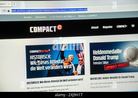 17. Juli 2024: Die Website des Compact Magazins, das von Nancy Faeser verboten wurde, kann noch einen Tag nach dem Verbot über das Wayback Archive abgerufen werden. Computerbildschirm mit der im Archiv verfügbaren Website. NUR ZUR REDAKTIONELLEN VERWENDUNG *** die Website vom von Nancy Faeser verbotene Compact Magazin ist einen Tag nach dem Verbot über das Wayback Archiv weiter aufrufbar. Computer Bildschirm mit der im Archiv vorhanden Website. NUR ZUR REDAKTIONELLEN VERWENDUNG Stockfoto