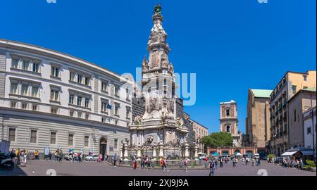 Blick auf das Guglia dell Immacolata-Denkmal auf der Piazza Gesu Nuovo, historisches Zentrum, UNESCO-Weltkulturerbe, Neapel, Kampanien, Italien, Europa Copyright: Stockfoto