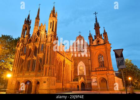 Kirche St. Anne und Kirche St. Franziskus und St. Bernhard, UNESCO-Weltkulturerbe, Vilnius, Litauen, Europa Copyright: GOUPIxCHRISTIAN 1 Stockfoto