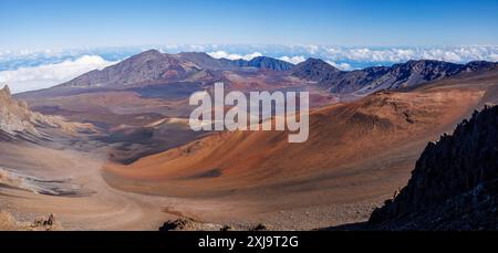 Haleakala-Krater, im Haleakala-Nationalpark, Mauis ruhender Vulkan, Hawaii, Vereinigte Staaten von Amerika, Pazifik, Nordamerika Copyright: RyanxRossott Stockfoto