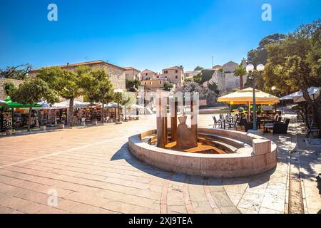 Stadt Rab historischer Platz und Architektur Blick, Archipel von Kroatien Stockfoto