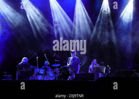 Francesco de Gregori im Konzert bei Asti Musica Stockfoto