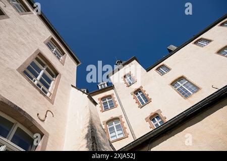 Europa, Luxemburg, Wiltz, Schlass Wolz (Schloss Wiltz) mit Details zur hinteren Höhe des Gebäudes Stockfoto