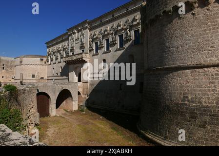 Barocke Schlossfassade in Corigliano d Otranto, Apulien, Italien Stockfoto