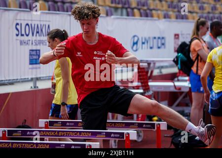 Dieses Bild zeigt die belgische Mannschaft während der U18-Europameisterschaft in der Leichtathletik am Mittwoch, den 17. Juli 2024, in Banska Bystrica, Slowakei. Die Europameisterschaften finden vom 18. Bis 21. Juli statt. BELGA FOTO COEN SCHILDERMAN Credit: Belga Nachrichtenagentur/Alamy Live News Stockfoto