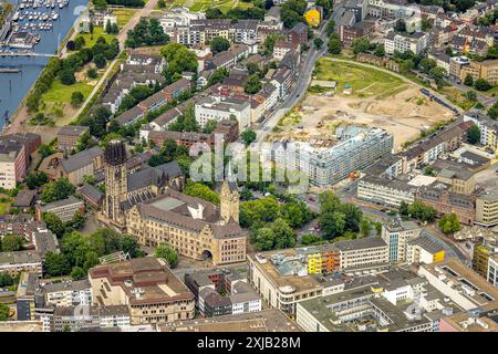 Luftbild, Mercator Quartier Baustelle und Neubau Gebäude mit Baugerüst, Rathaus und evang. Salvatorkirche, Stadtmitte, Altstadt, Duisburg, Ruhrgebiet, Nordrhein-Westfalen, Deutschland ACHTUNGxMINDESTHONORARx60xEURO *** Luftaufnahme, Mercator Quartier Baustelle und Neubau mit Gerüst, Rathaus und evang Salvatorkirche, Stadtzentrum, Altstadt, Duisburg, Ruhrgebiet, Nordrhein Westfalen, Deutschland ACHTUNGxMINDESTHONORARx60xEURO Stockfoto