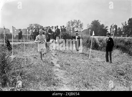 Paris Olympische Sommerspiele 1924 Langlauf - Paavo Nurmi Stockfoto