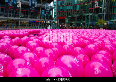 Das Center Potsdamer Platz, bekannt als Sony Center. Berlin, Deutschland. Stockfoto