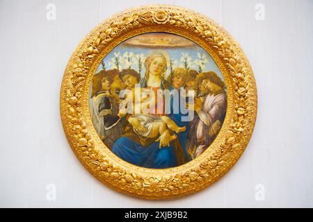 Madonna mit Kind, Gemälde von Sandro Botticelli. Gemäldegalerie Gemäldegalerie. Berlin, Deutschland. Stockfoto