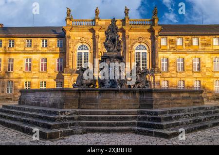 Der Markgrafenbrunnen vor dem Neuen Schloss in Bayreuth in Bayern. Stockfoto