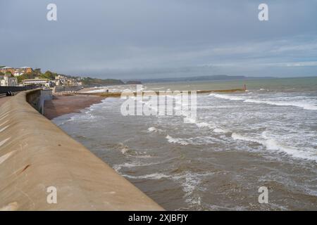 Der Strand von Dawlish Devon mit Blick auf Exmouth Stockfoto