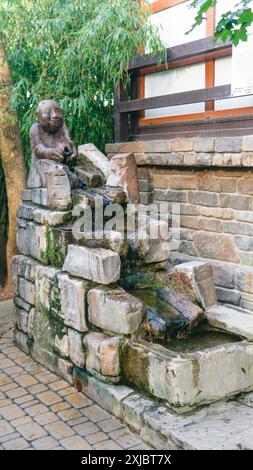 japanische Götterkultur asien im Freien berühmte japan shinto Religion Statue Gott von japan Skulptur Spiritualität Stockfoto