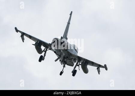 Cirencester, Großbritannien. Juli 2024. Der Eurofighter Taifun der Emiri Air Force von Katar trifft am 17. Juli 2024 am 17. Juli 2024 (Foto: Cody Froggatt/News Images) in Cirencester, Großbritannien, 2024 ein. (Foto: Cody Froggatt/News Images/SIPA USA) Credit: SIPA USA/Alamy Live News Stockfoto