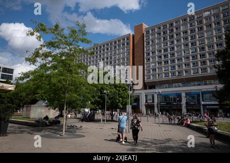 Alexanderplatz, ein beliebter Platz für Berliner, benannt nach dem russischen Zaren Alexander I., und wo 1848 die Märzrevolution stattfand. Stockfoto