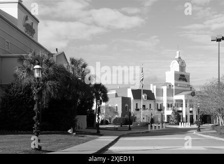 Weihnachtsdekoration im historischen Carolina Opry und Dolly Parton's Dixie Stampede in Myrtle Beach, SC, USA. Stockfoto