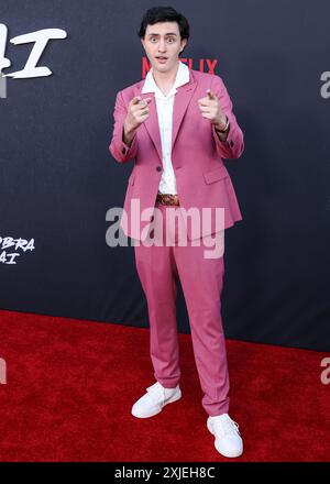 LOS ANGELES, KALIFORNIEN, USA – 17. JULI: Gianni DeCenzo kommt am 17. JULI 2024 bei der Los Angeles Special Screening von Netflix's „Cobra Kai“ Staffel 6 – Teil 1 im Autry Museum of the American West im Griffith Park in Los Angeles, Kalifornien, USA. (Foto: Xavier Collin/Image Press Agency) Stockfoto